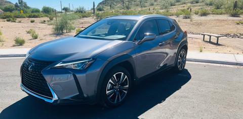 Lexus UX 2020