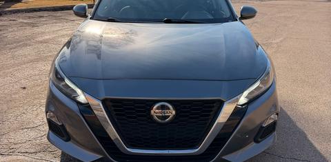 Nissan Altima 2021