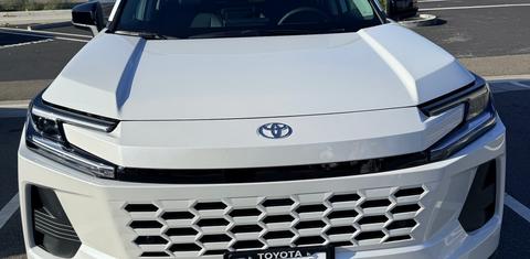 Toyota RAV4 Hybrid 2026