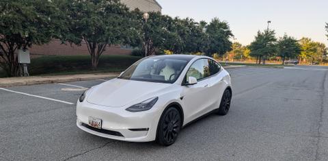Tesla Model Y 2023