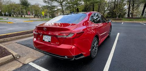 Toyota Camry Hybrid 2025