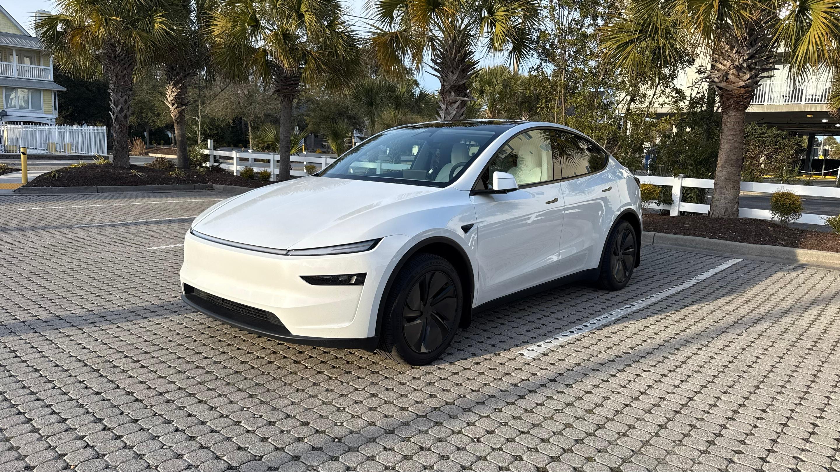 Tesla Model Y 2026 in Myrtle beach, SC