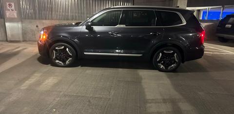 Kia Telluride 2025