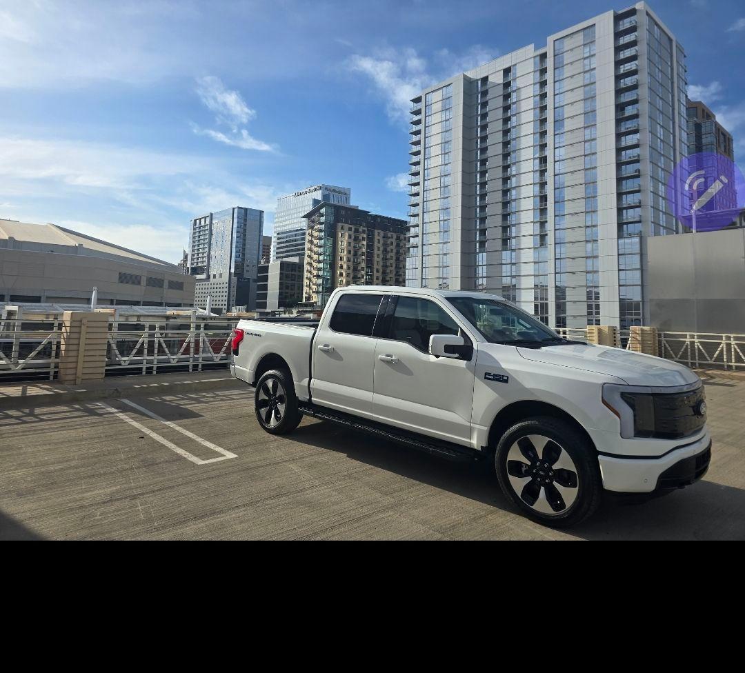 Ford F-150 Lightning 2024 in Tempe, AZ