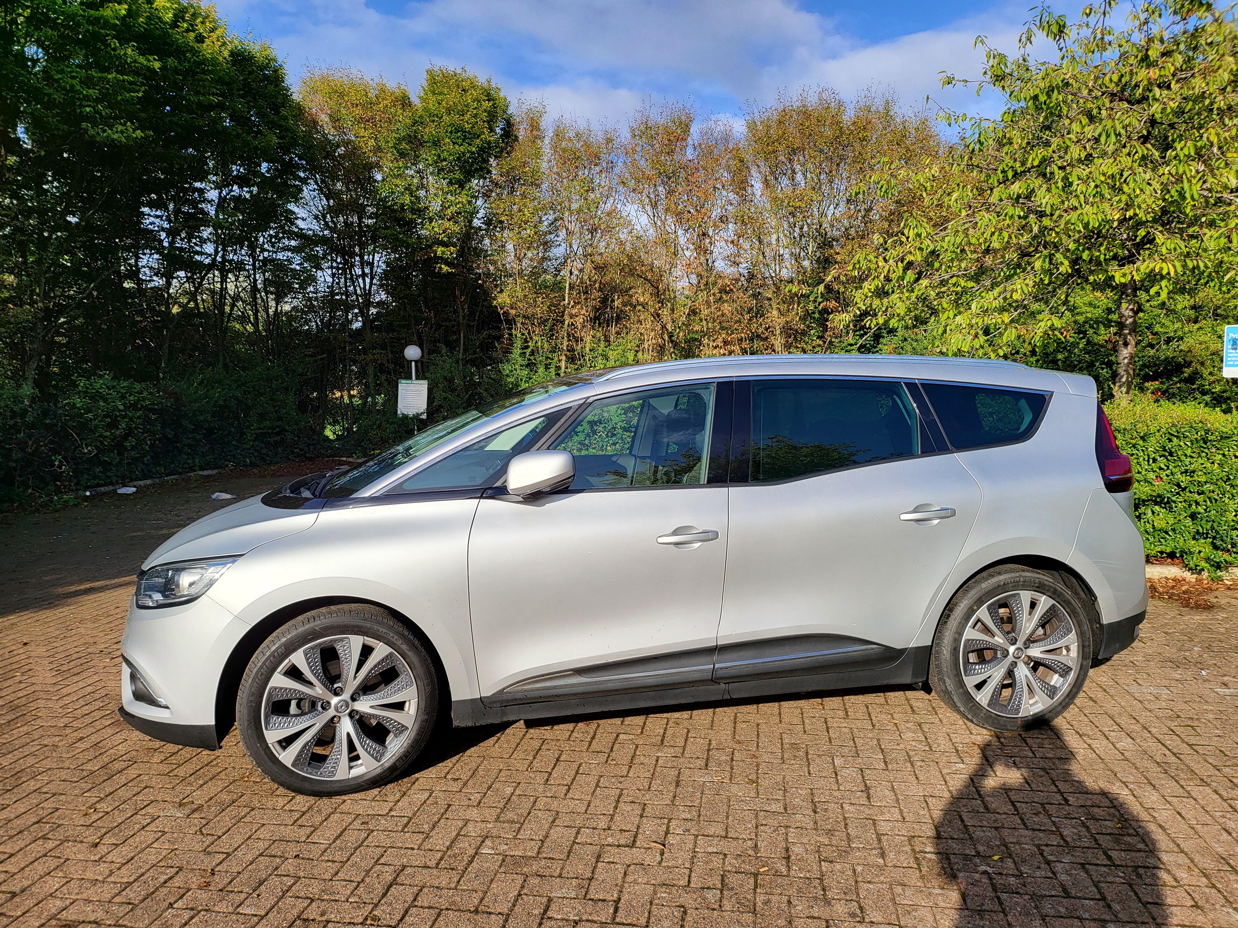 Renault Grand Scenic 2017 in Hayes