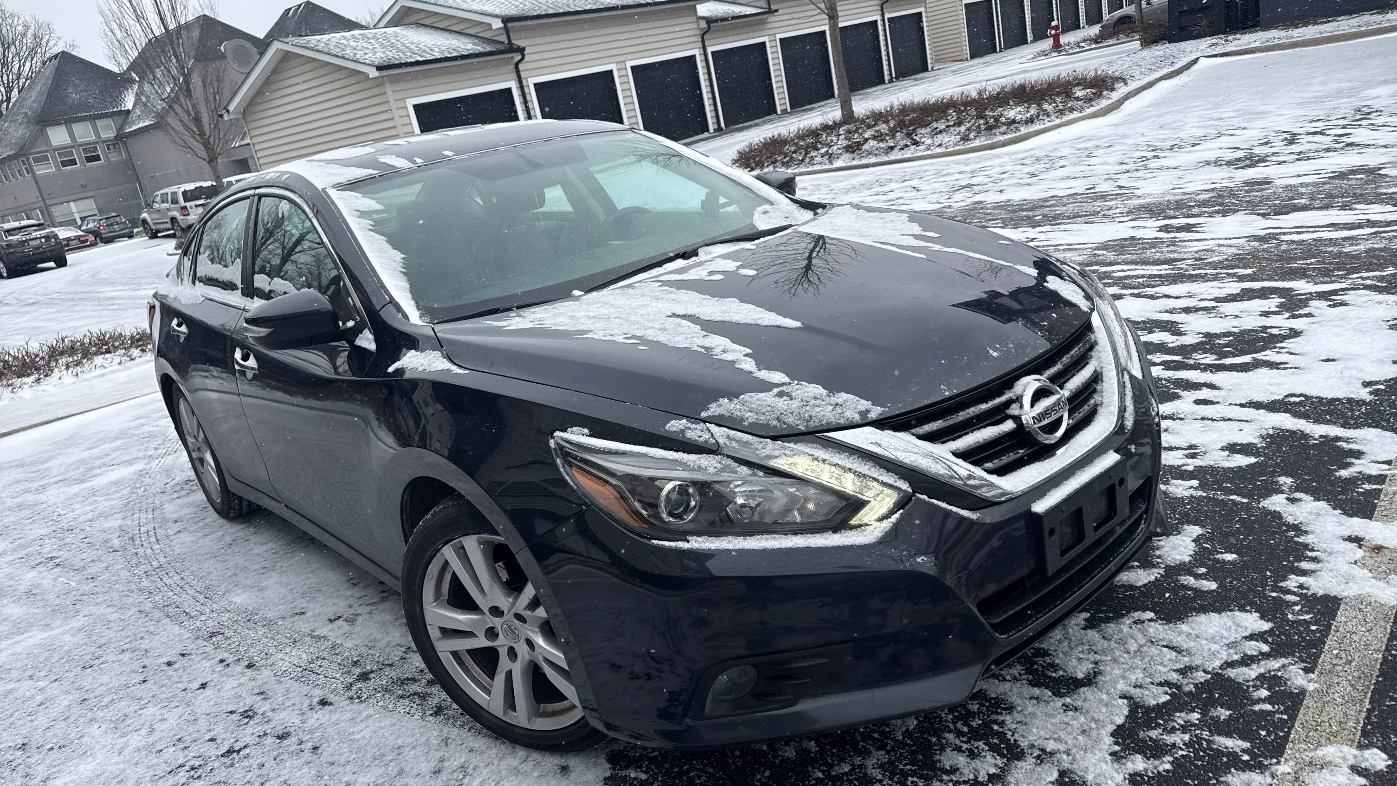 Nissan Altima 2017 in Columbus, OH