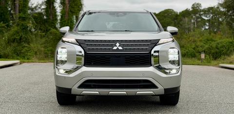 Mitsubishi Outlander 2024