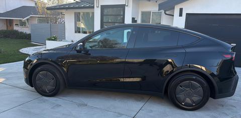 Tesla Model Y 2026
