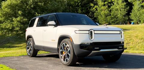 Rivian R1S 2023