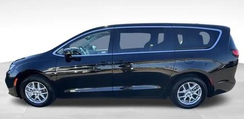 Chrysler Pacifica 2024