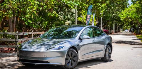 Tesla Model 3 2025