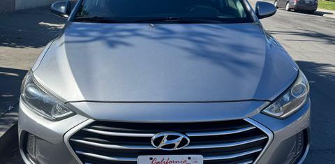 Hyundai Elantra 2017
