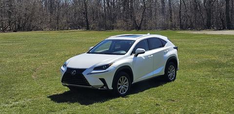 Lexus NX 2021