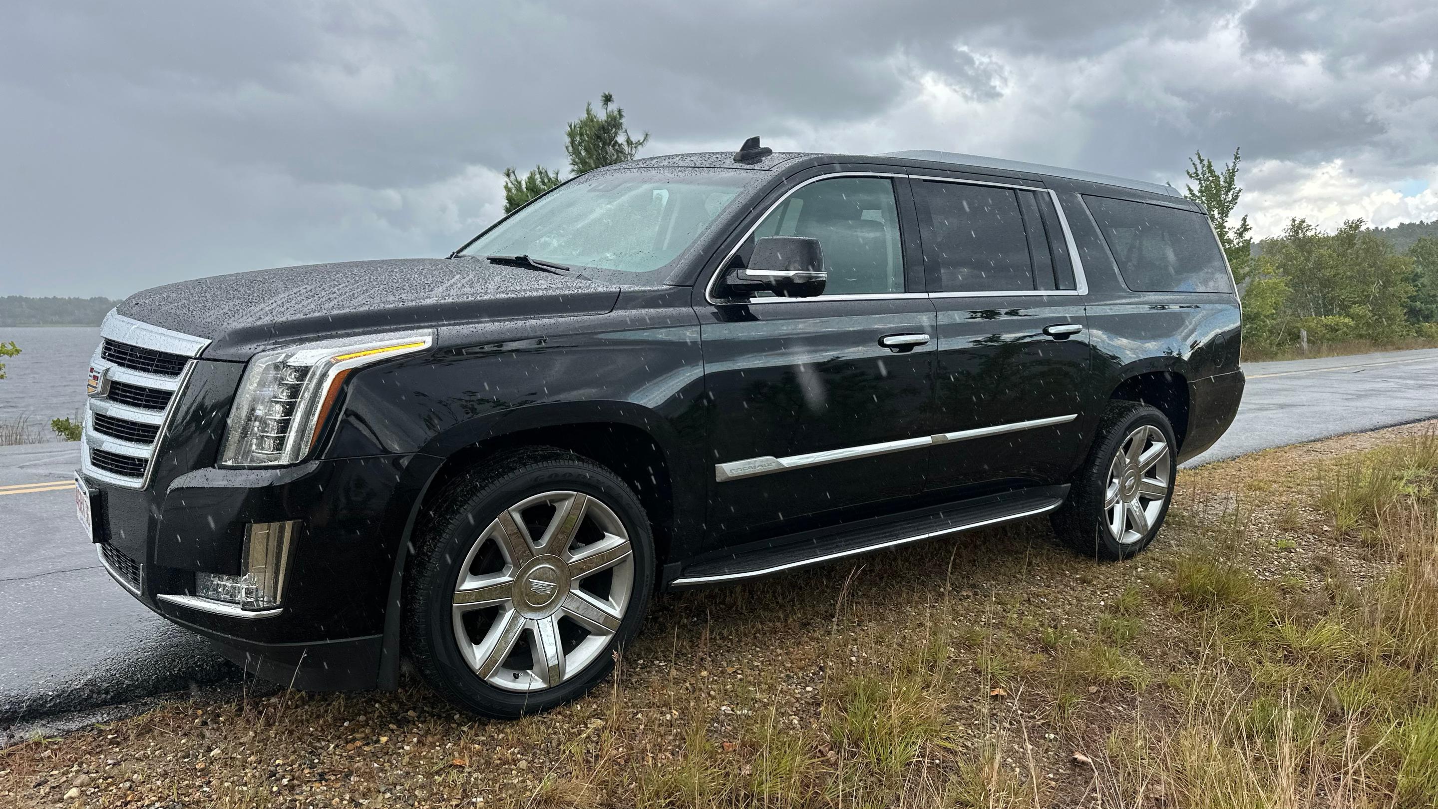 Cadillac Escalade ESV 2016 in Middleborough, MA