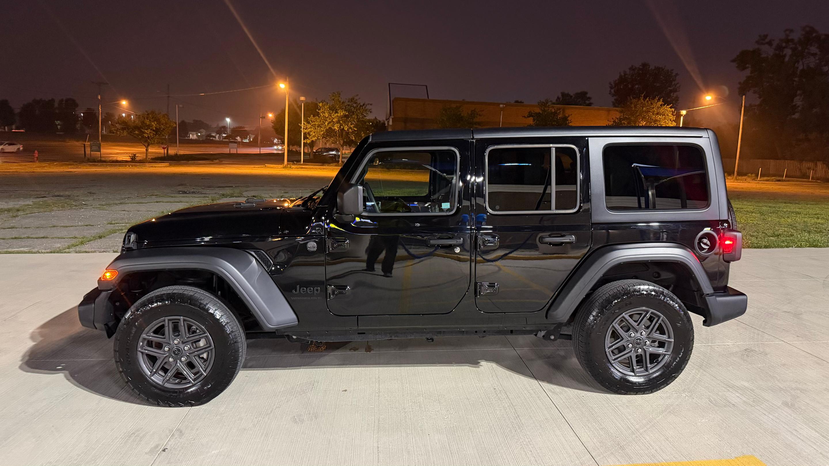 Jeep Wrangler 2025 in Bedford, OH