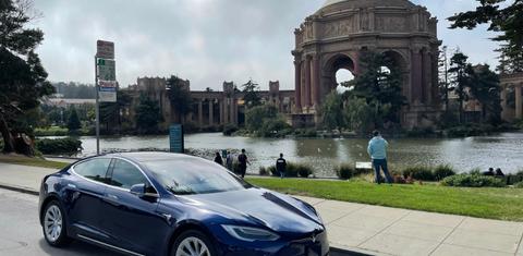 Tesla Model S 2018