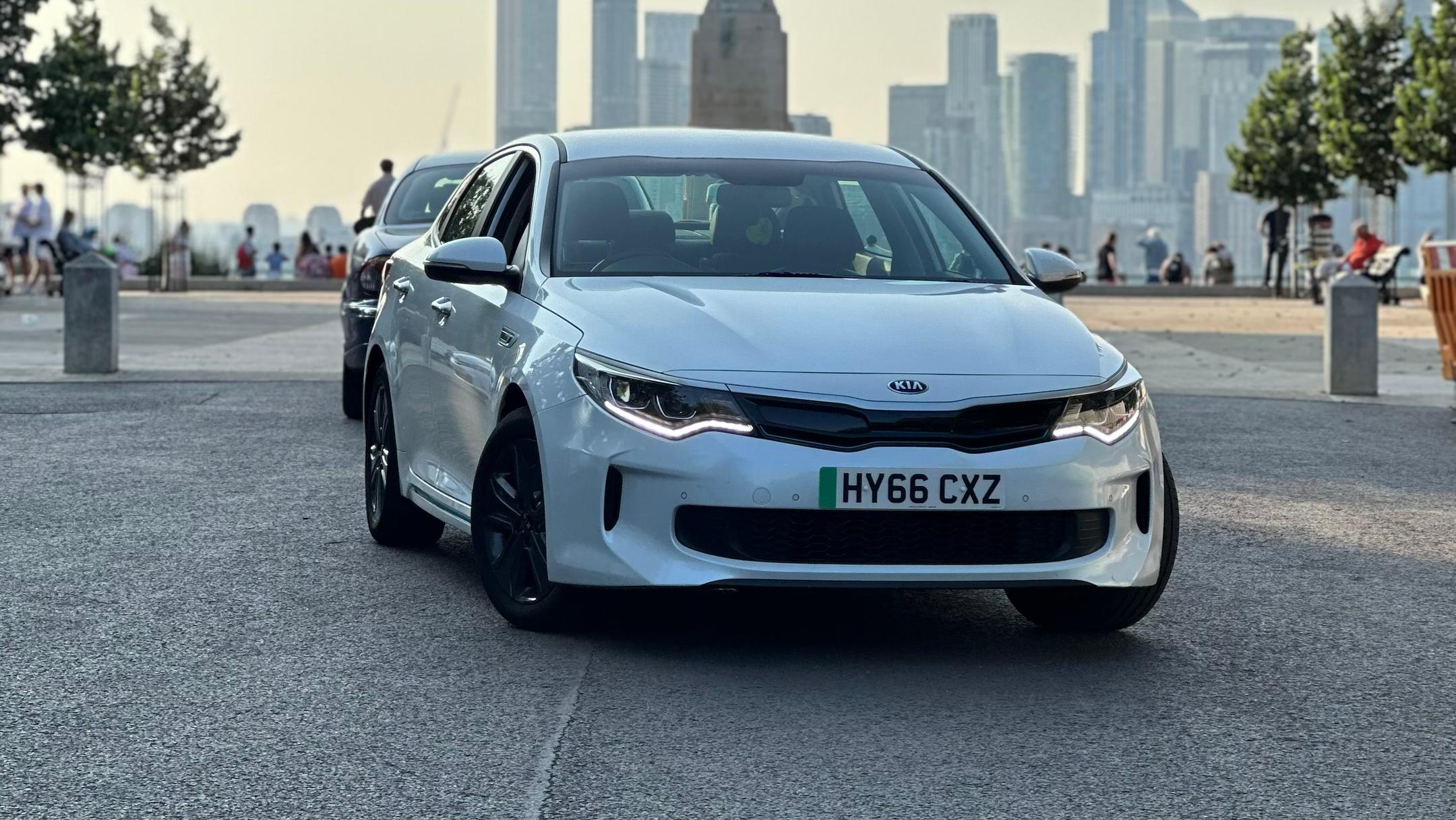 Kia Optima 2016 in London
