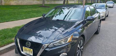 Nissan Altima 2021