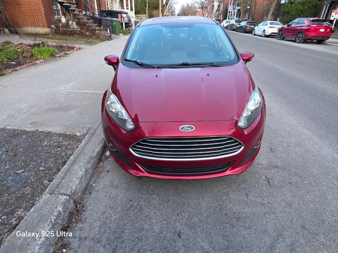 Ford Fiesta 2015 in Montréal, QC