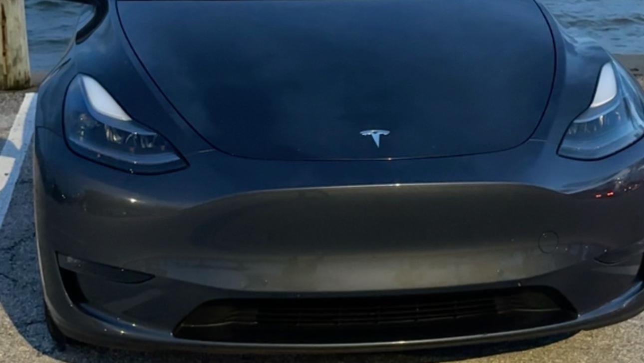 Tesla Model Y 2022 in Riverview, FL