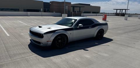 Dodge Challenger 2020