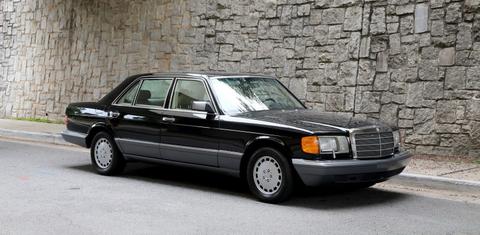 Mercedes-Benz 560 SEL 1991