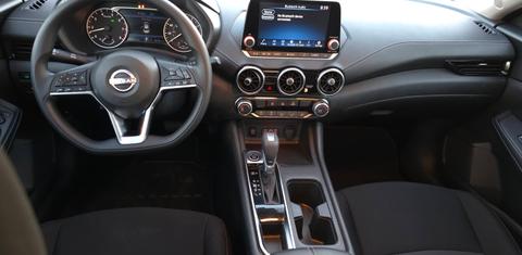 Nissan Sentra 2025