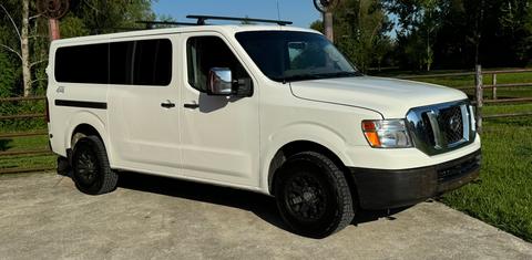 Nissan NV 2016