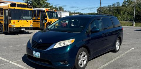 Toyota Sienna 2012