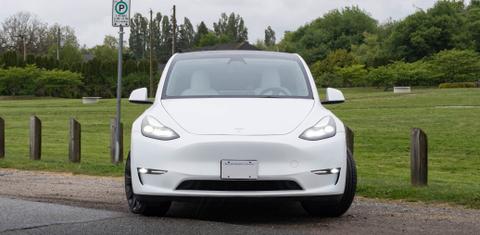 Tesla Model Y 2022