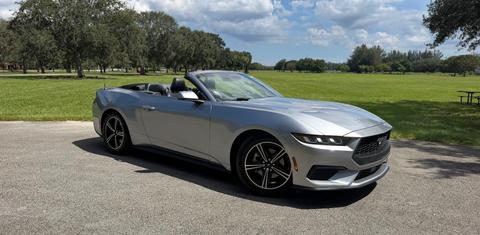 Ford Mustang 2024