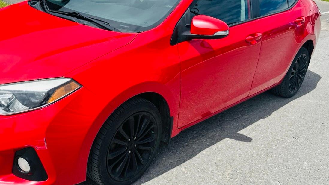 Toyota Corolla 2015 à 