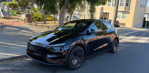 Tesla Model Y 2026