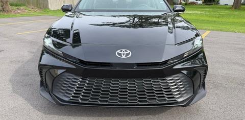 Toyota Camry Hybrid 2025