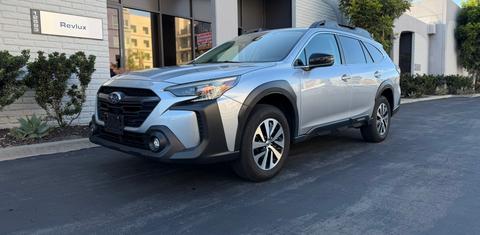 Subaru Outback 2025