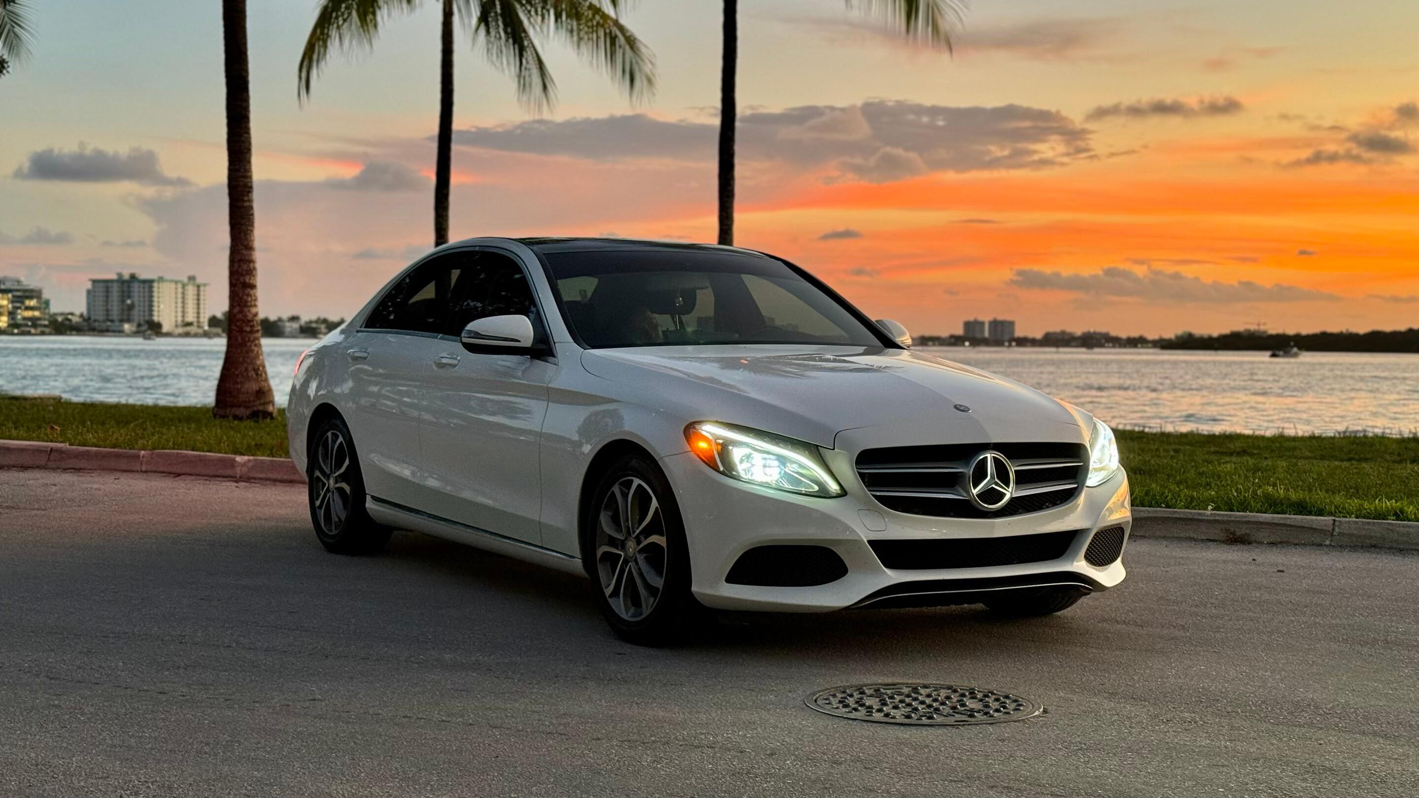 Mercedes-Benz C-Class 2016 in 
