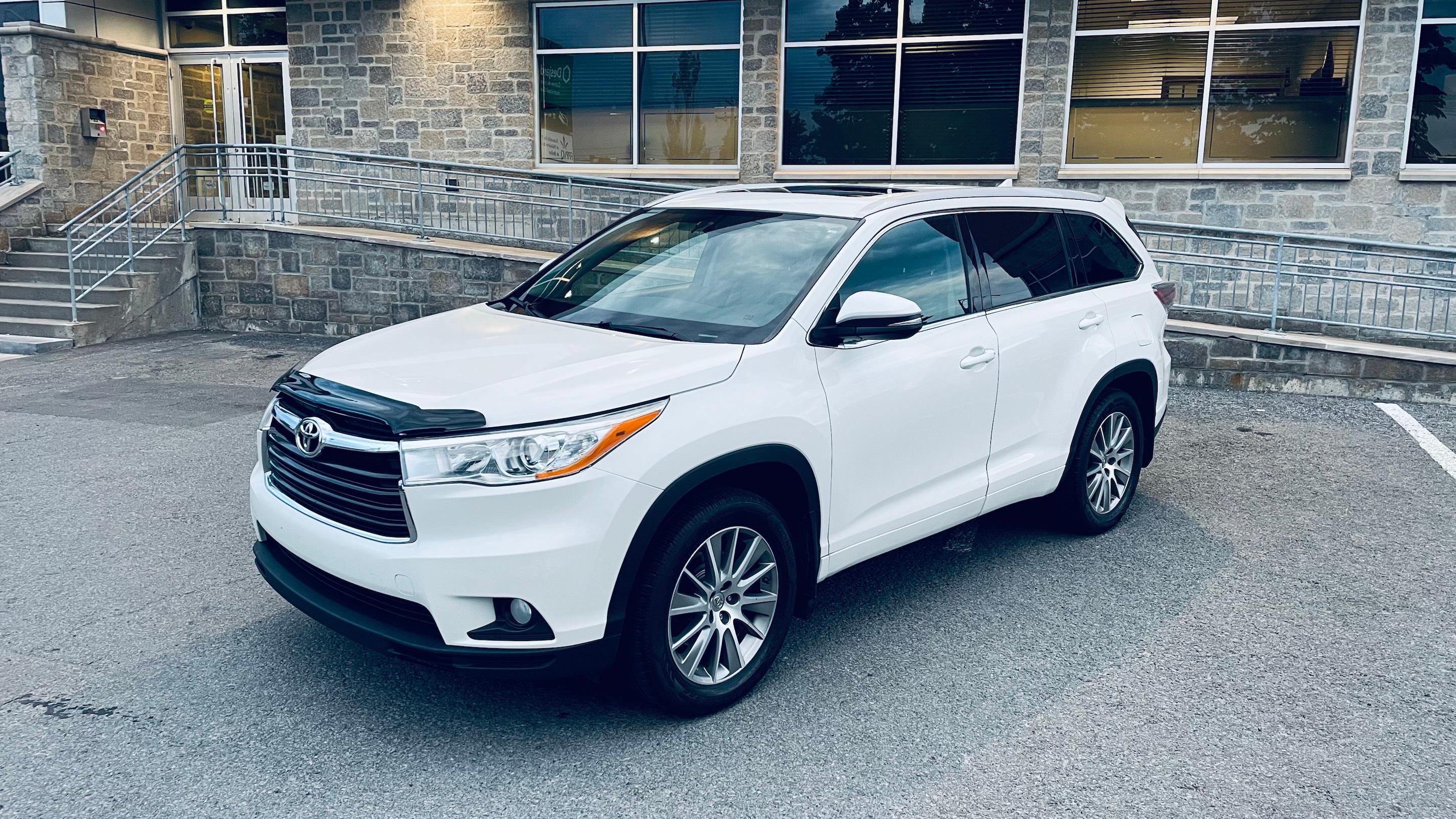 Toyota Highlander 2015 in Québec, QC