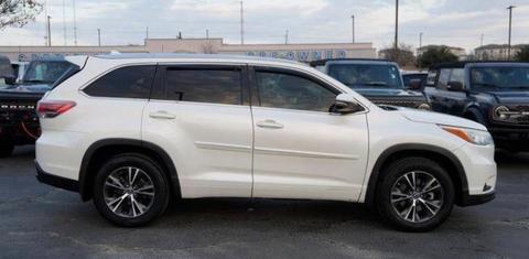 Toyota Highlander 2016