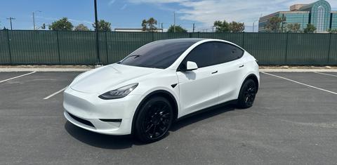 Tesla Model Y 2021