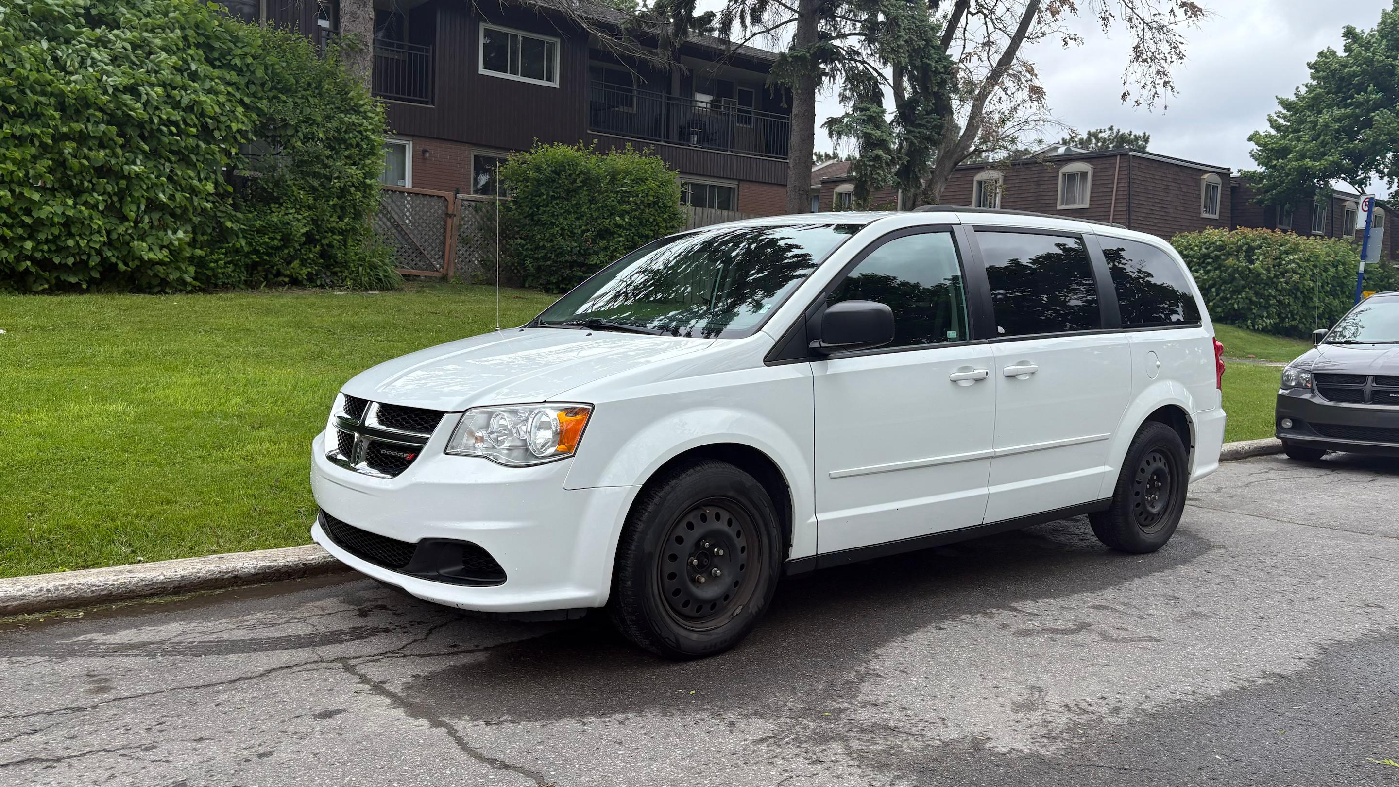 Dodge Grand Caravan 2016 à Montréal, QC