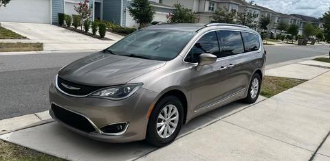 Chrysler Pacifica 2018