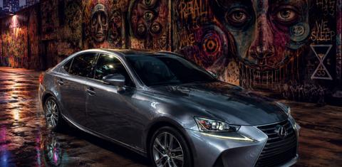 Lexus IS 2018