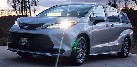 Toyota Sienna 2023