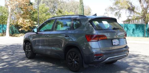 Volkswagen Taos 2024