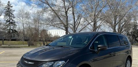 Chrysler Grand Caravan 2022