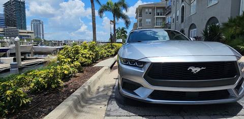 Ford Mustang 2024