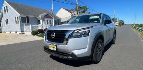 Nissan Pathfinder 2025