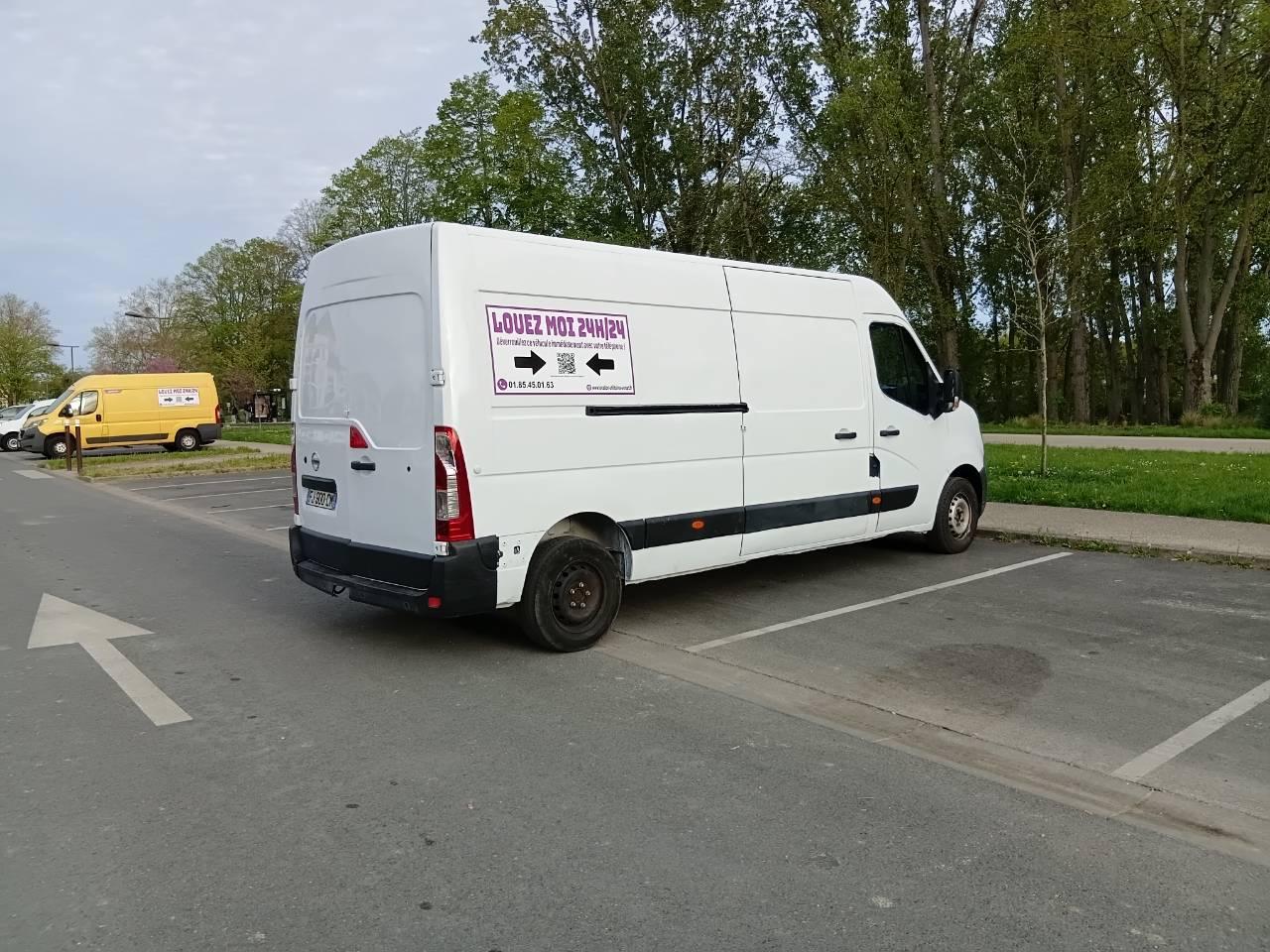 Nissan NV400 2019 à Savigny-le-temple