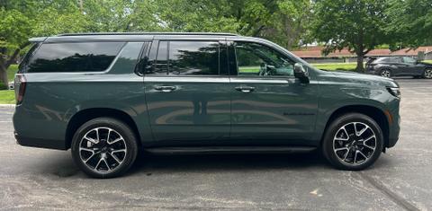 Chevrolet Suburban 2026