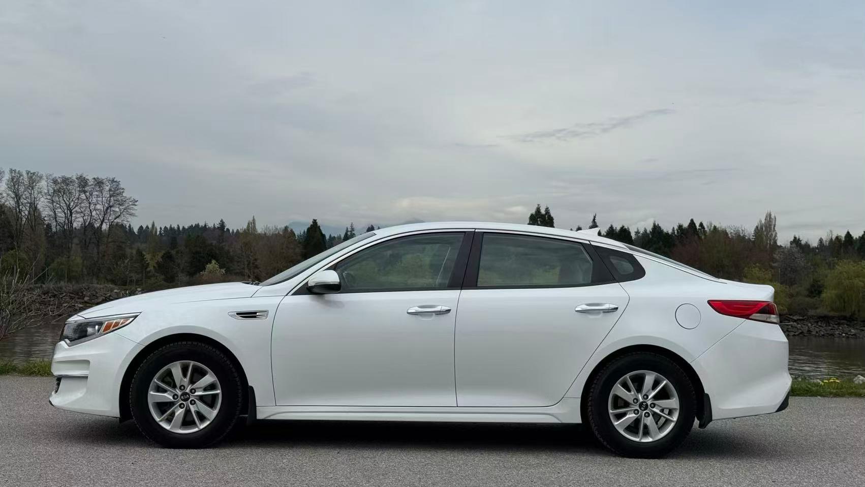 Kia Optima 2018 à 